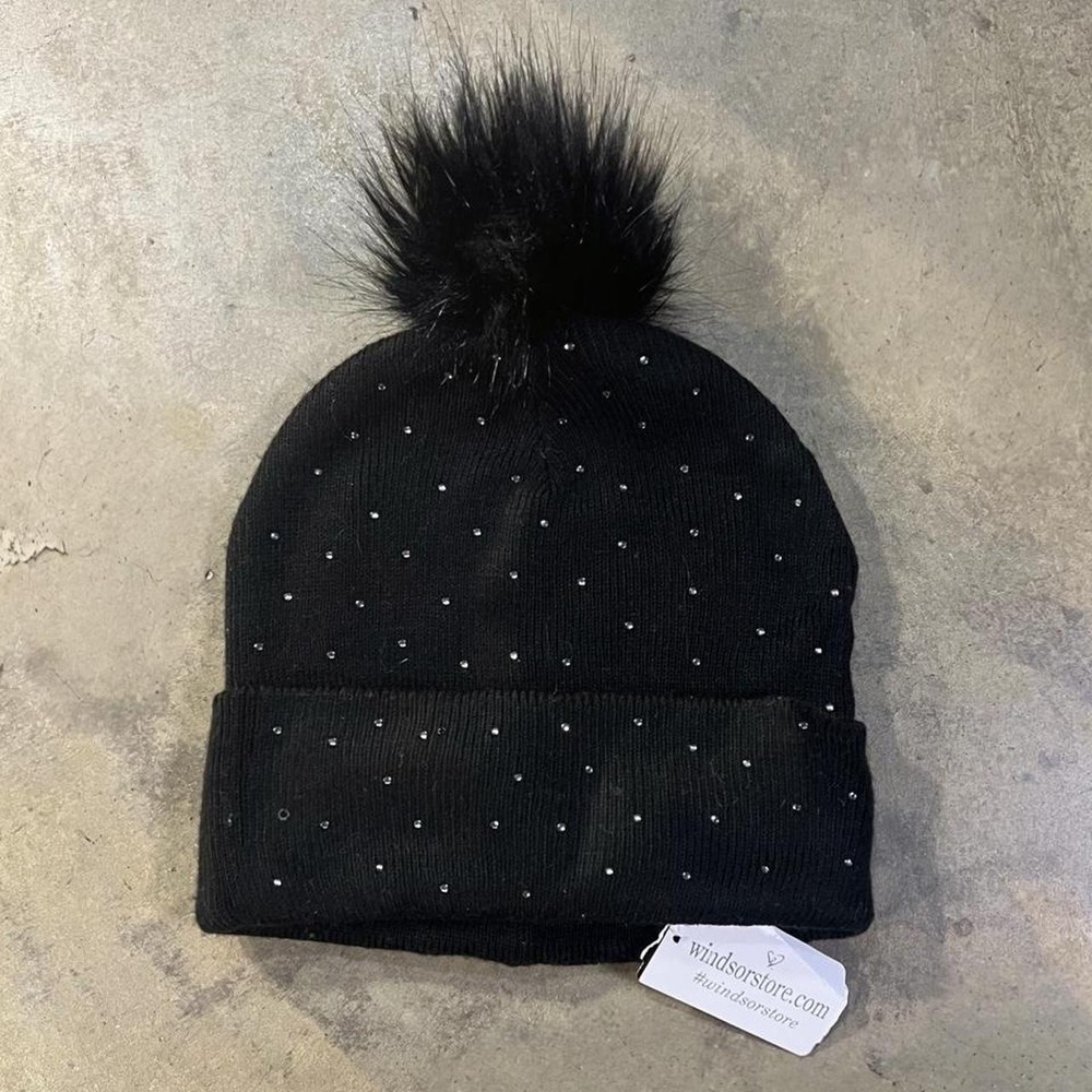 BNWT black knit beanie featuring scattered rhinestone